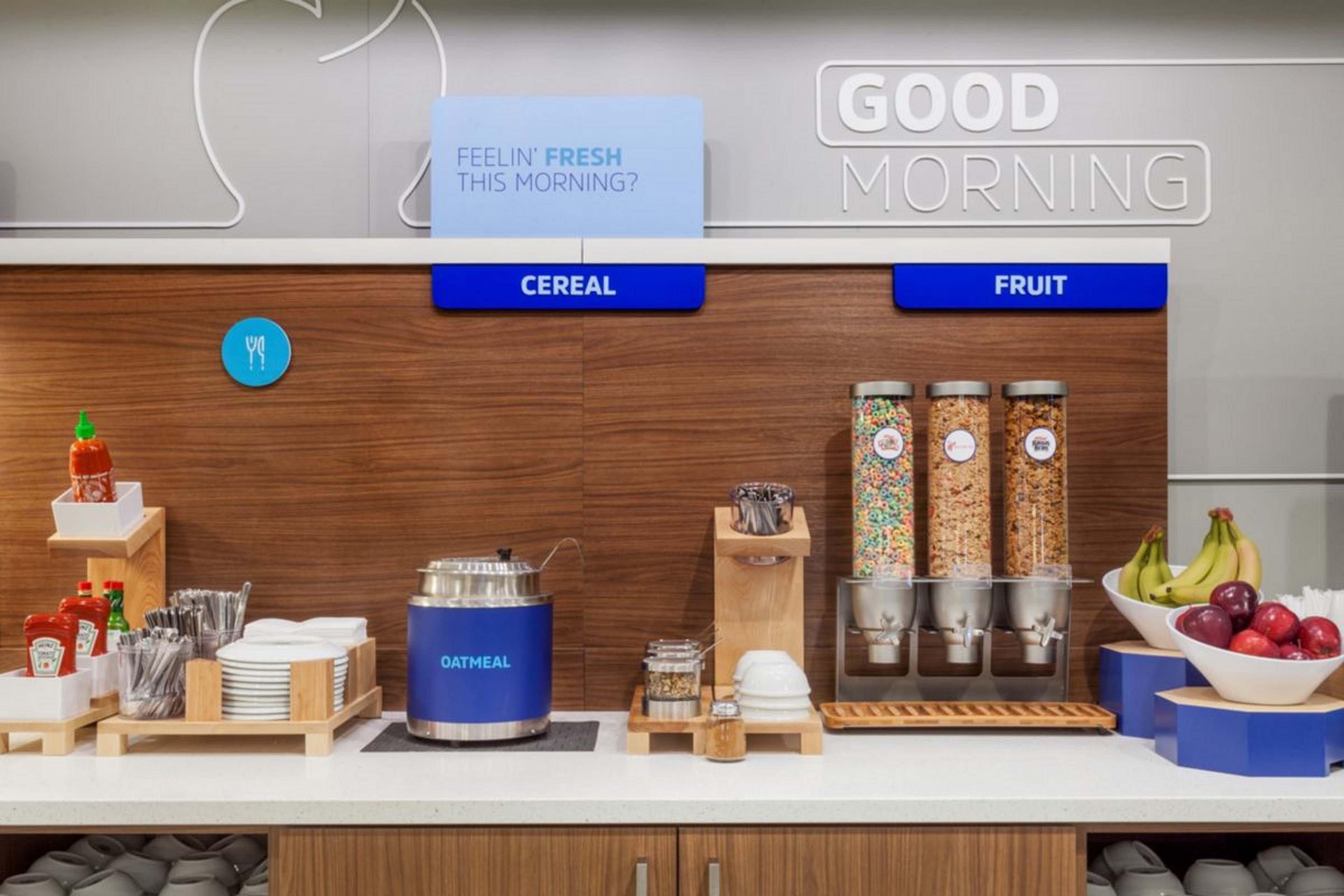 Holiday Inn Express & Suites Salisbury By Ihg Buitenkant foto