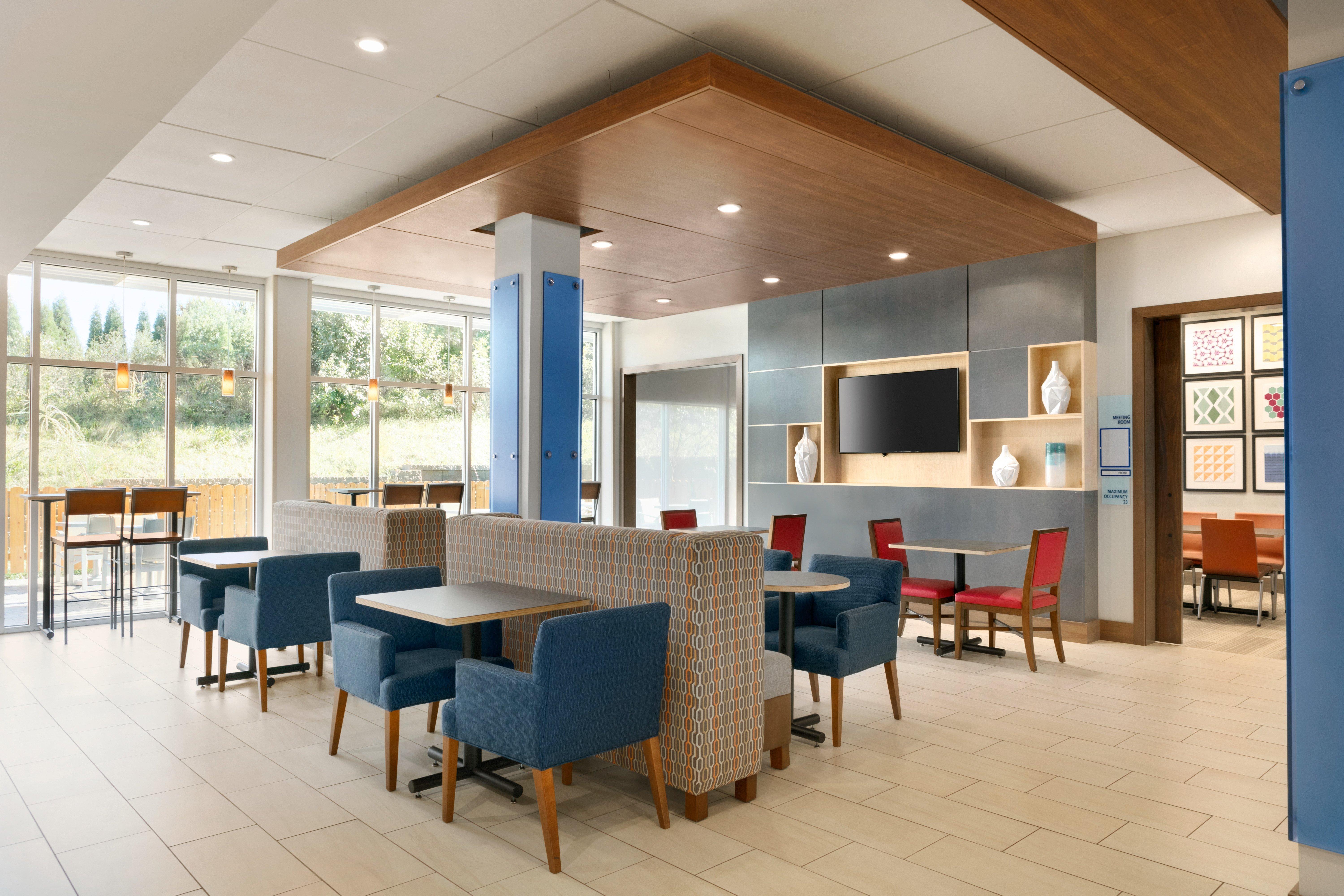 Holiday Inn Express & Suites Salisbury By Ihg Buitenkant foto