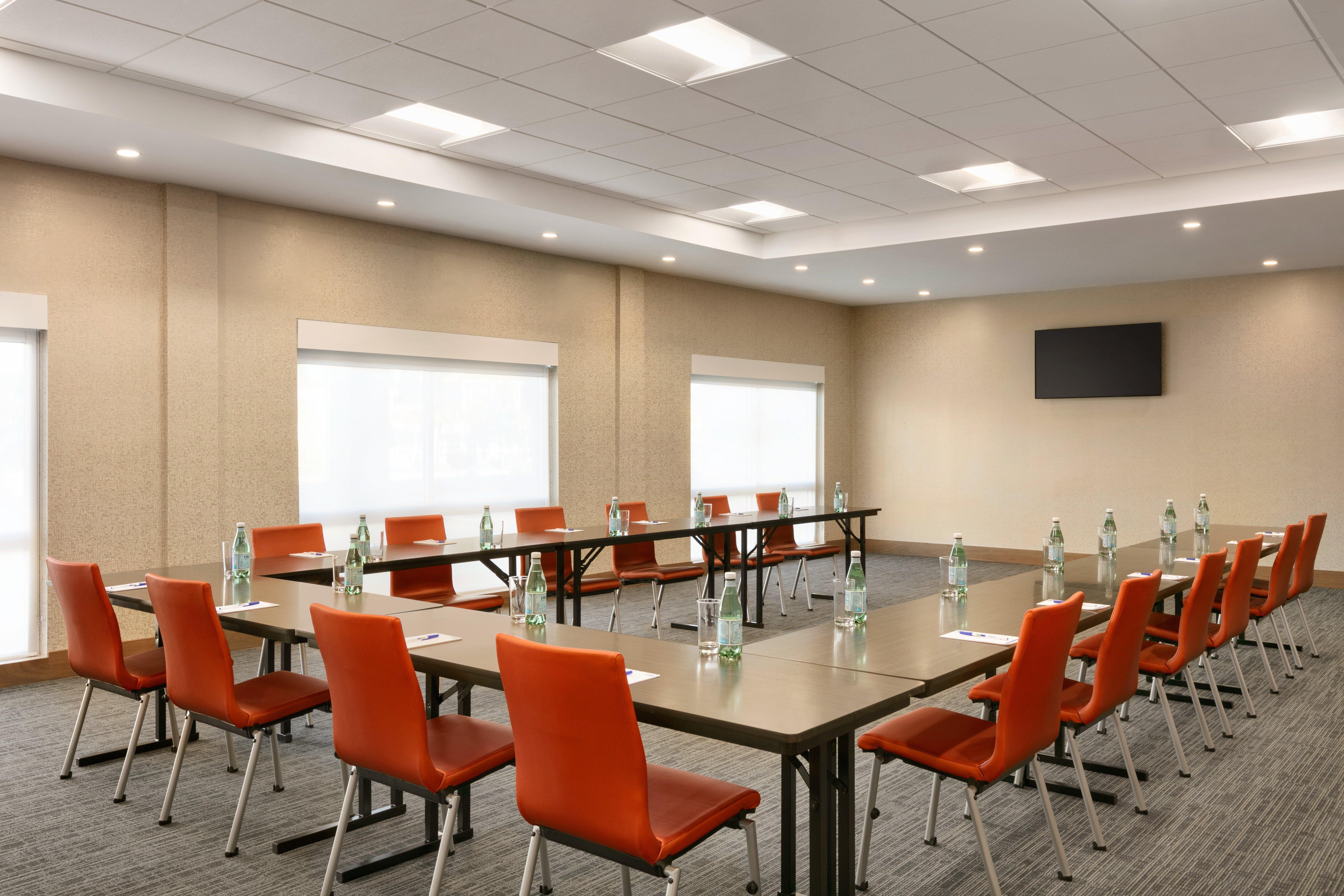 Holiday Inn Express & Suites Salisbury By Ihg Buitenkant foto