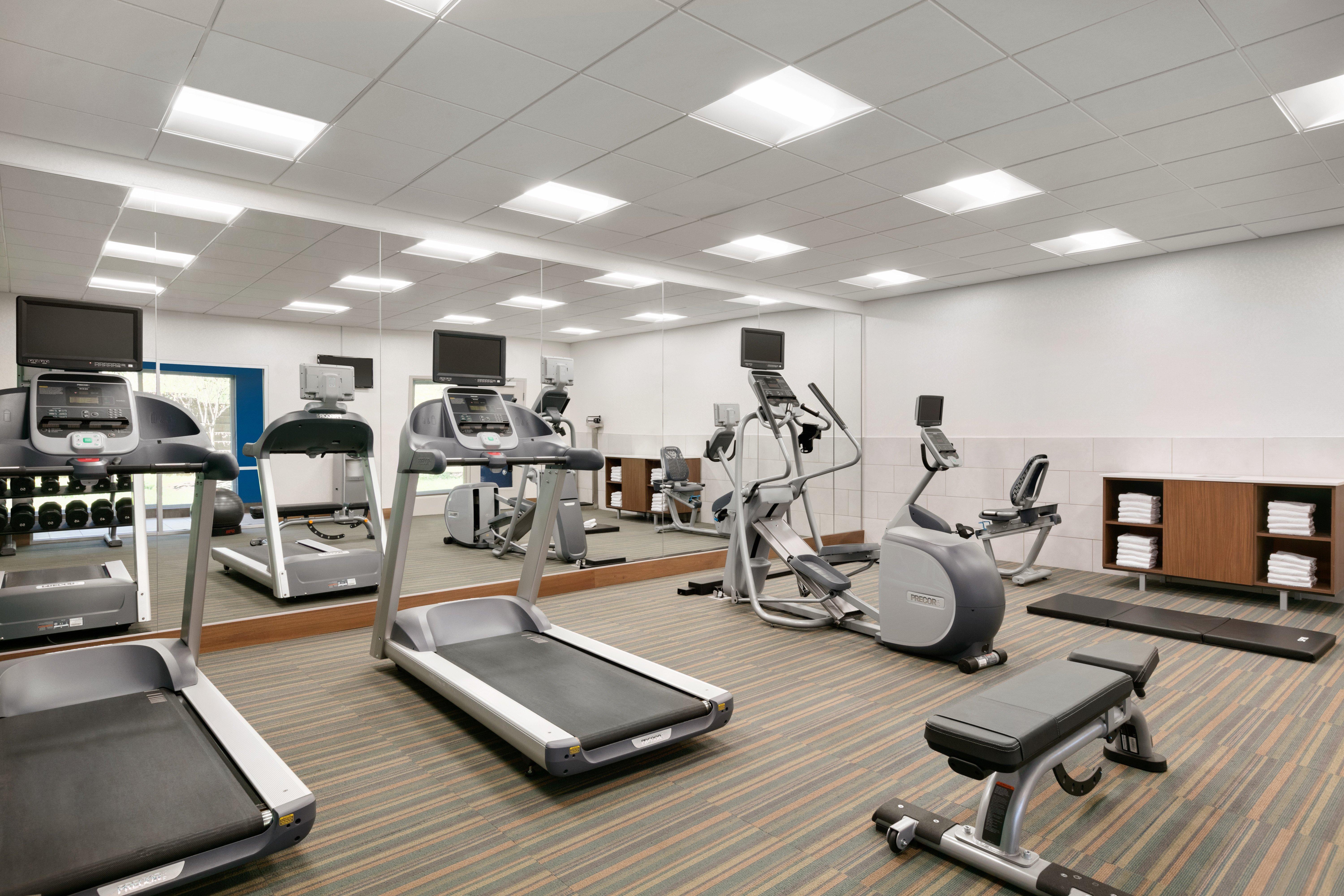 Holiday Inn Express & Suites Salisbury By Ihg Buitenkant foto