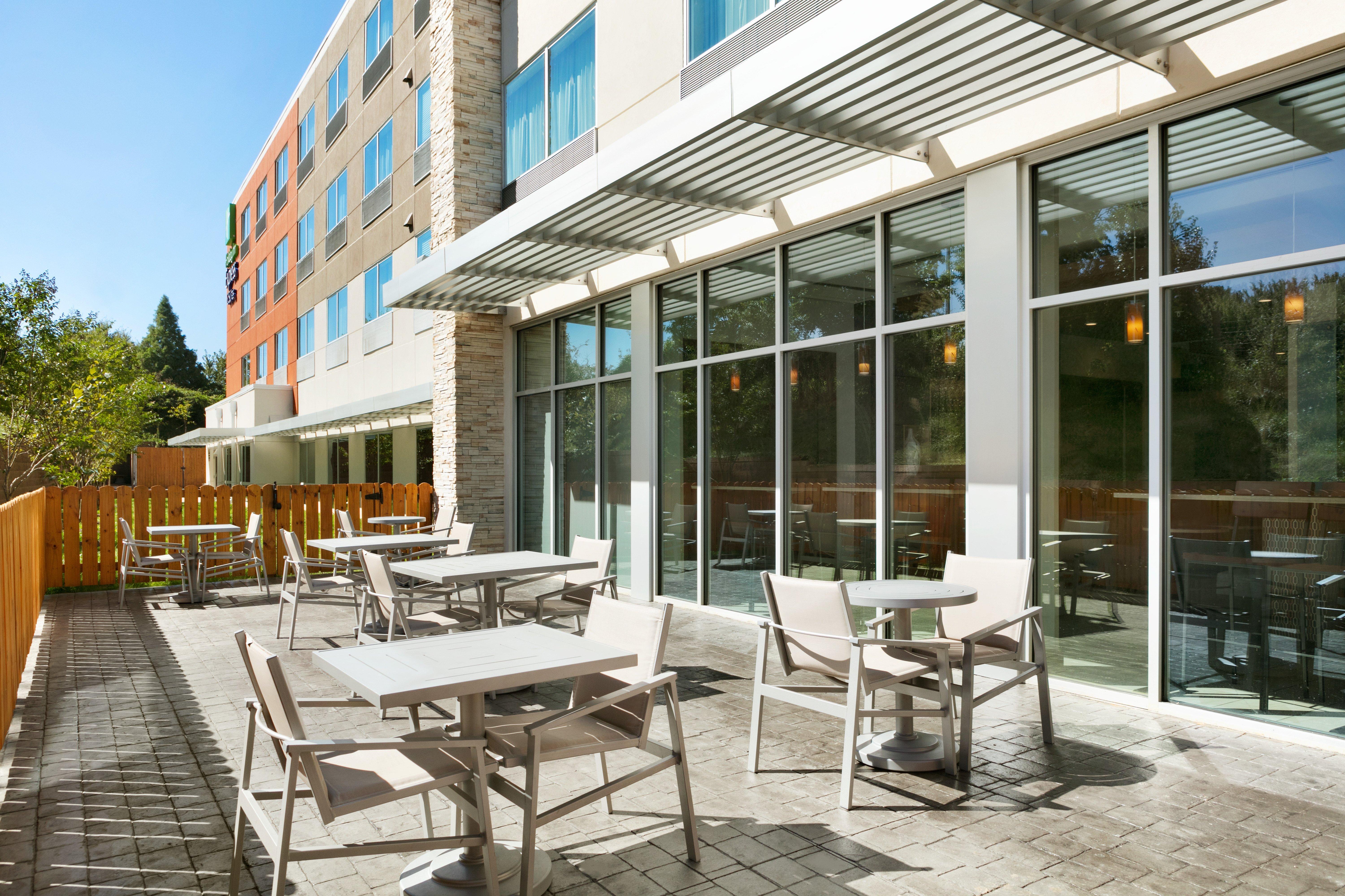 Holiday Inn Express & Suites Salisbury By Ihg Buitenkant foto