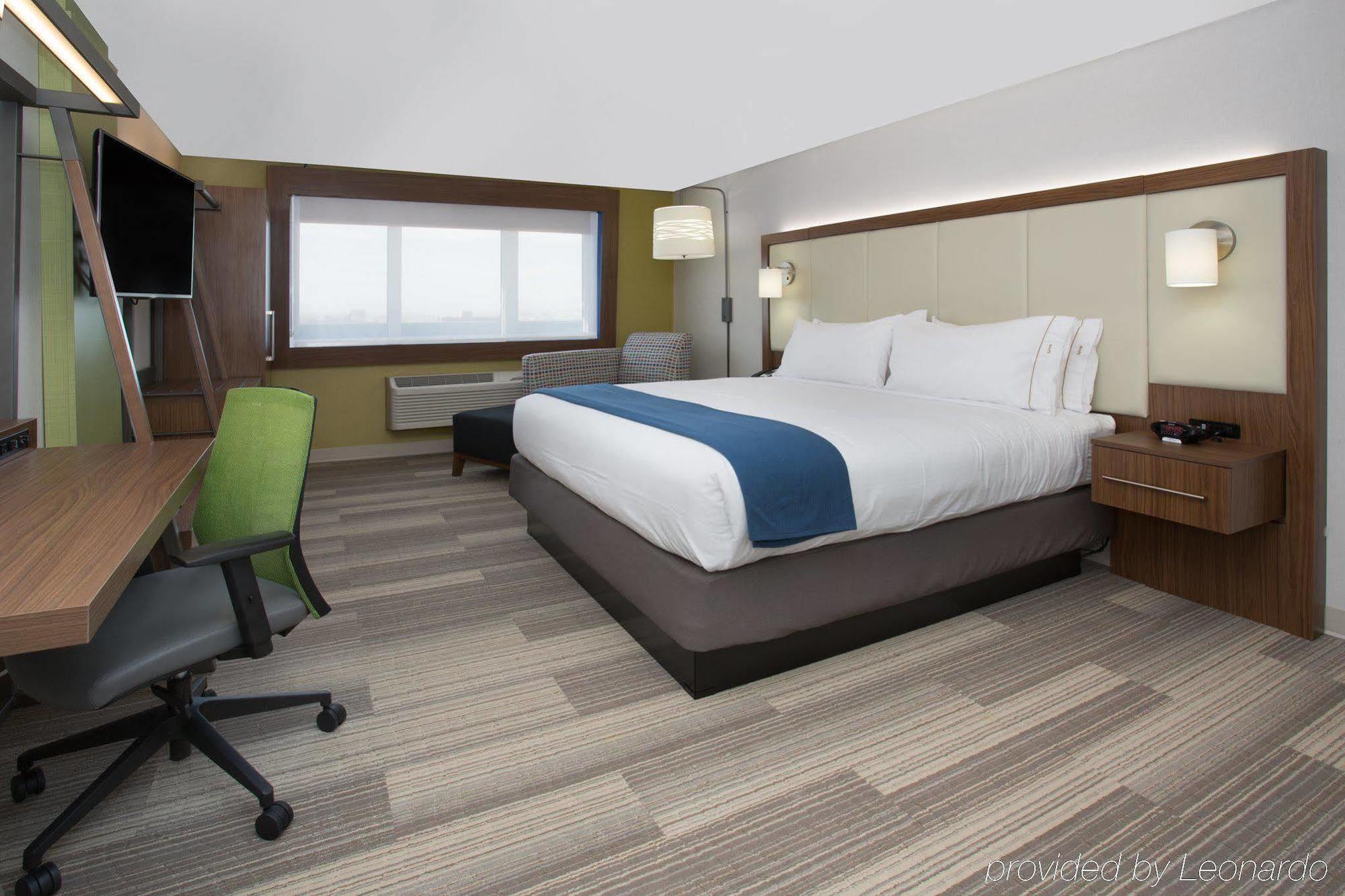 Holiday Inn Express & Suites Salisbury By Ihg Buitenkant foto